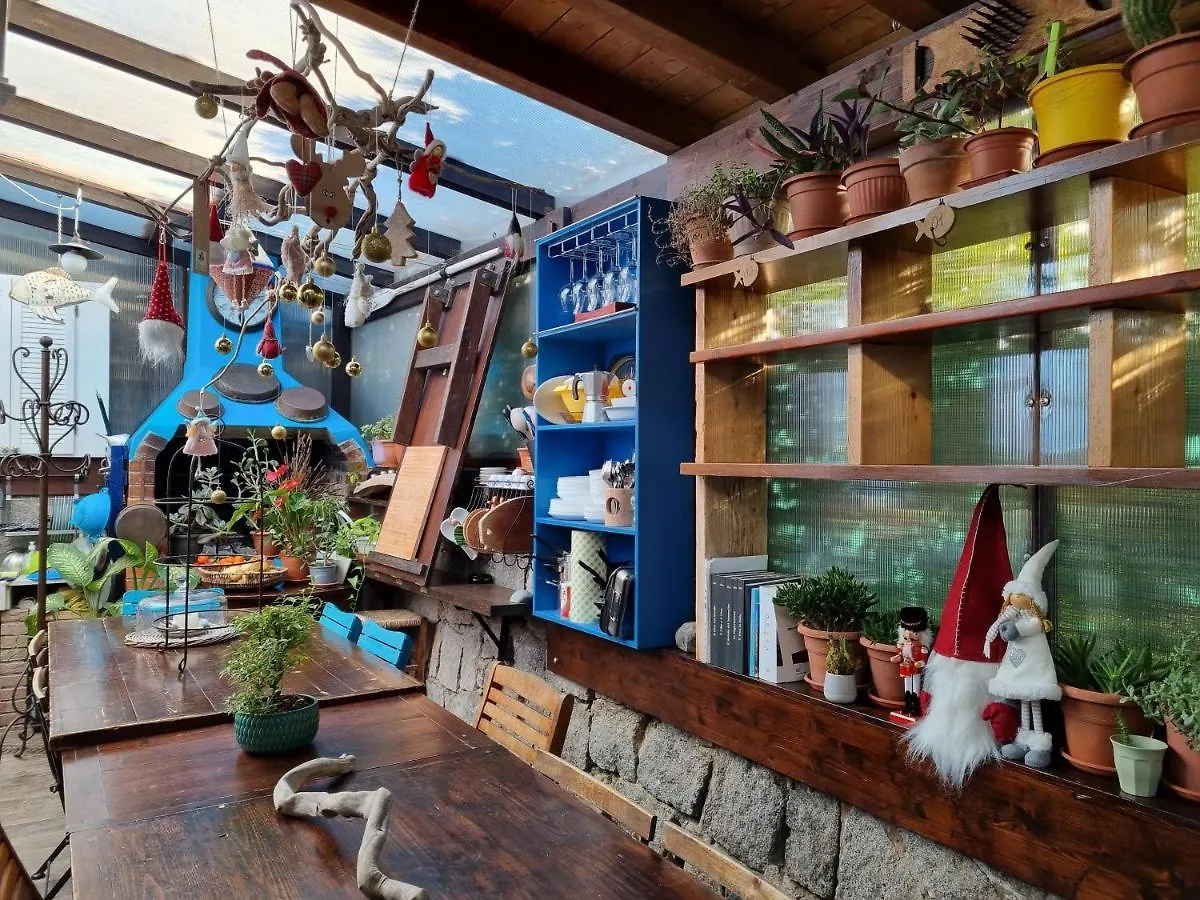 Guest house Villa Villacolle Procchio  Italy