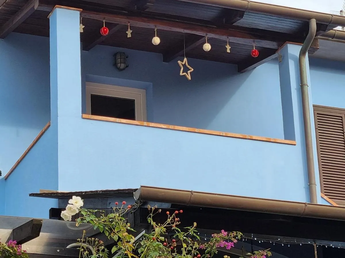 Villa Villacolle Procchio  Guest house